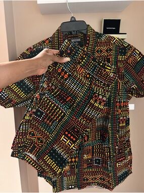 Short-Sleeve Shirt - Black with Multicolor Geo Print set